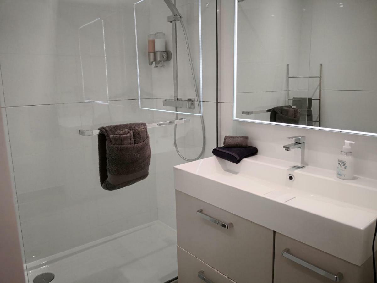 Appartement Guiglia Nice Bagian luar foto